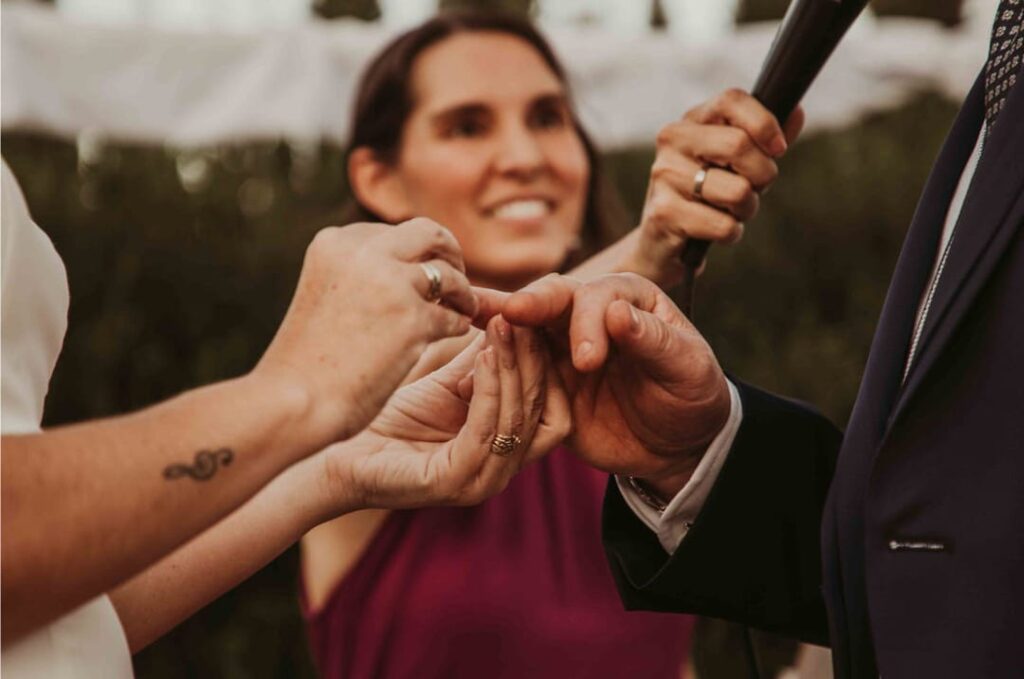 Clara Martín, Maestra de Ceremonias